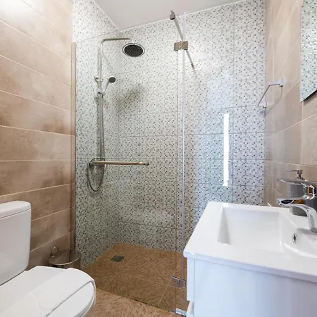 Carmelita House 1 ريبيرا برافا
